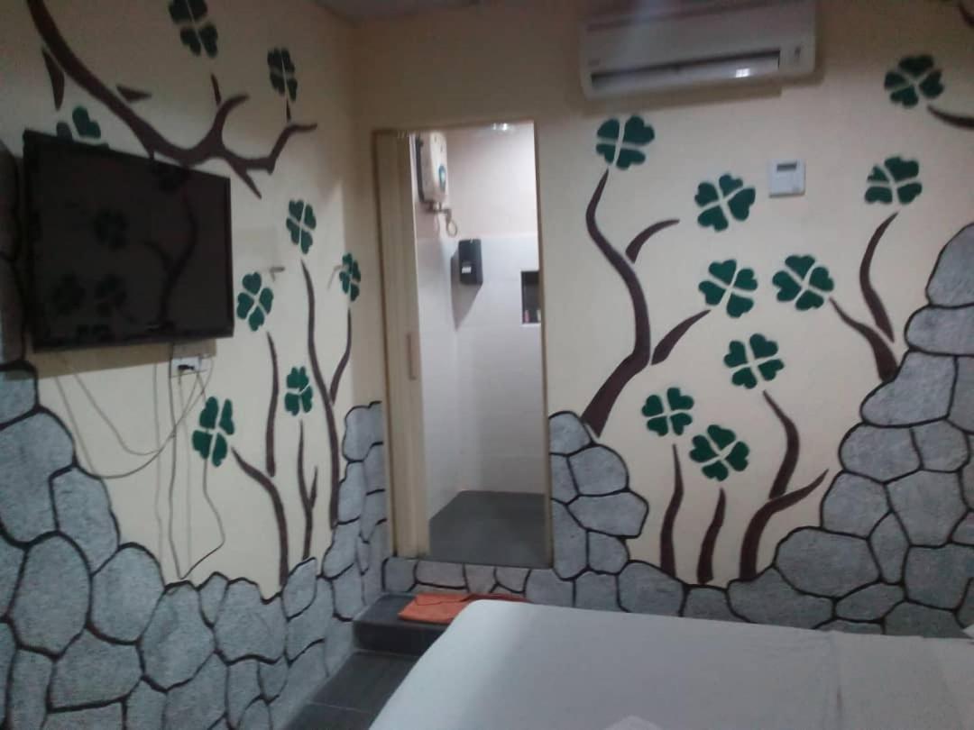 ג'והור בהרו Golden Leaf Hotel Danga Bay מראה חיצוני תמונה