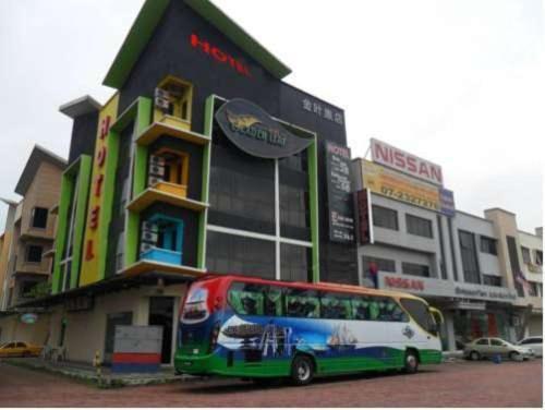 ג'והור בהרו Golden Leaf Hotel Danga Bay מראה חיצוני תמונה