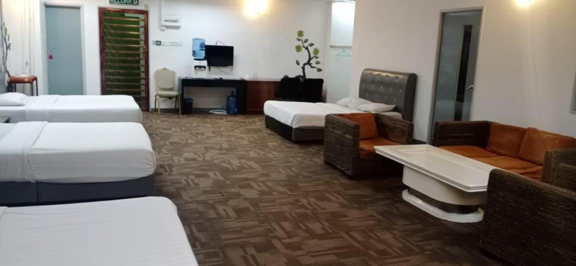 ג'והור בהרו Golden Leaf Hotel Danga Bay מראה חיצוני תמונה